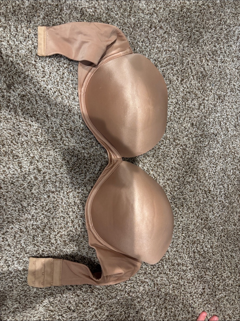Victoria's Secret Strapless Nude/Tan Molded Bra
